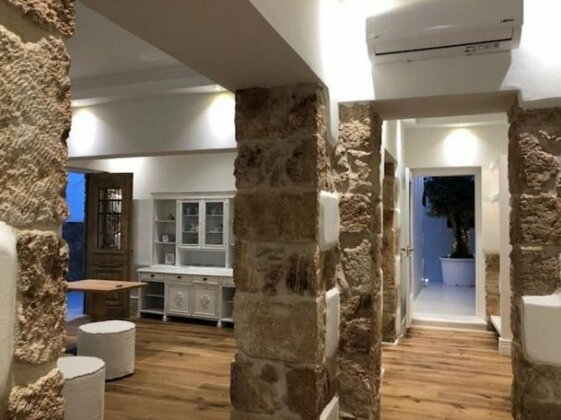 Kostis Parthenis Residence - Photo5
