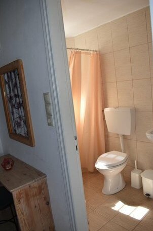 Marie Melie Apartments - Photo2