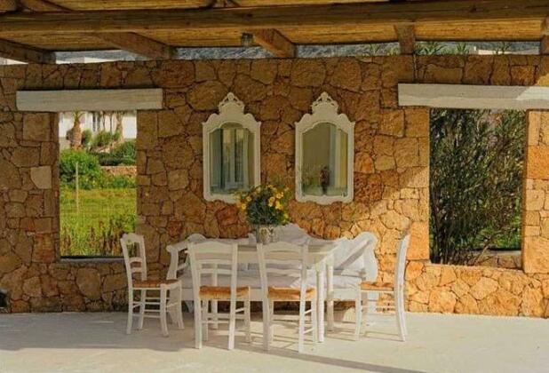 Parthenis Beach Suites by the Sea - Photo3
