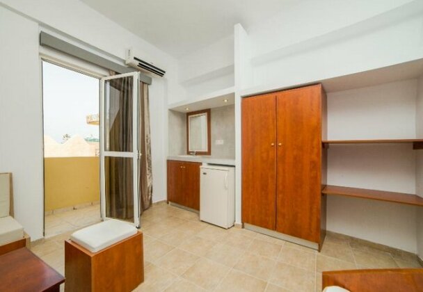 Sterling Hotel - Photo4