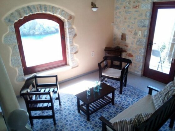 Ampelos Tower - Photo2