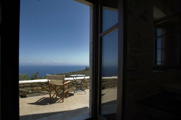 Benos Tower - Photo5