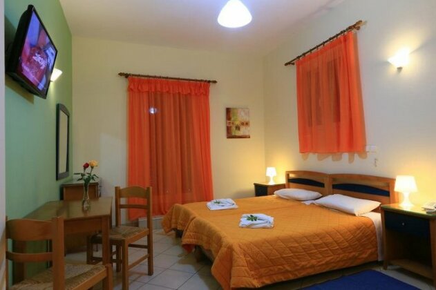 Mesogeios Hotel - Photo5