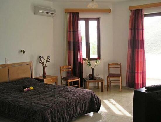 Giorgos-Maria Apartments - Photo5