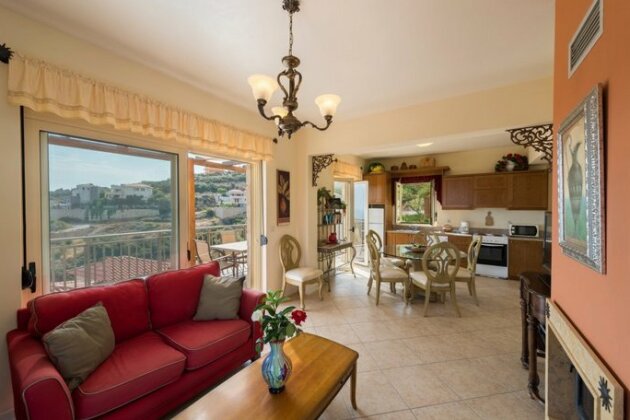 Villa Sun Maroulas - Photo4