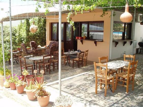Marialena Villas - Photo4