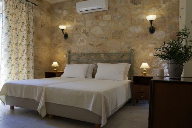 Thalassa Limonari - Photo2