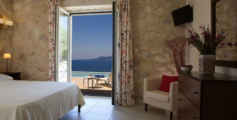 Thalassa Limonari - Photo5