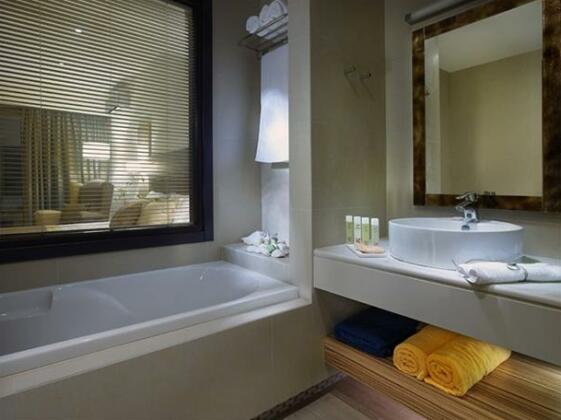 Filion Suites Resort & Spa - Photo5