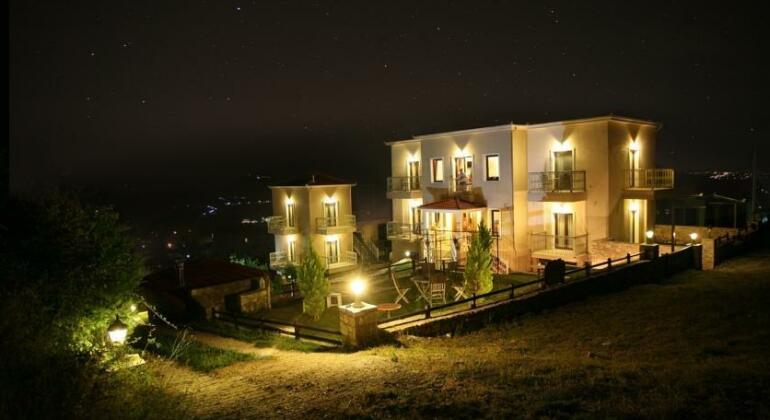 Epavlis Meteora Suites Hotel - Photo2