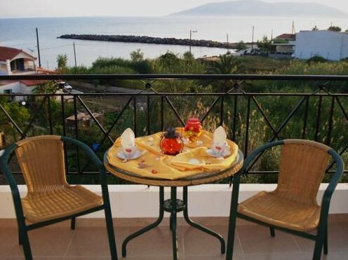 Eleftheria's Studios - Photo2