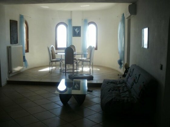 Charly Point - Photo3