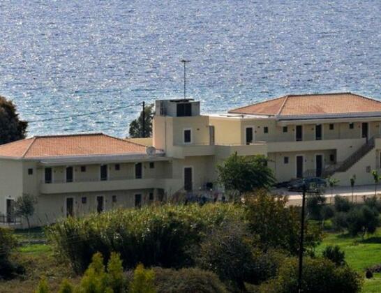 Finiki Plaza - Photo3