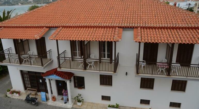 Hotel Giota - Photo4