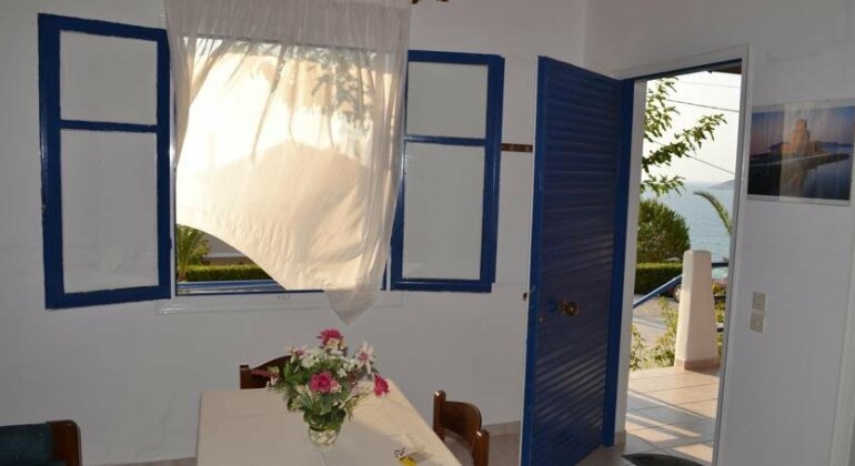 Panorama Apartments Methoni - Photo4