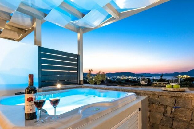 Aelia Suites Milos - Photo2