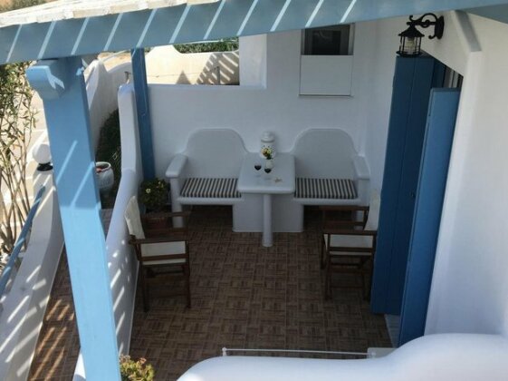 Aggelos Studios Milos - Photo3