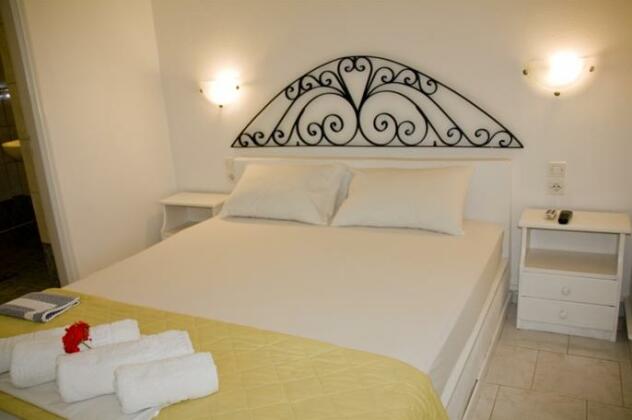 Alexandros Village - Photo3