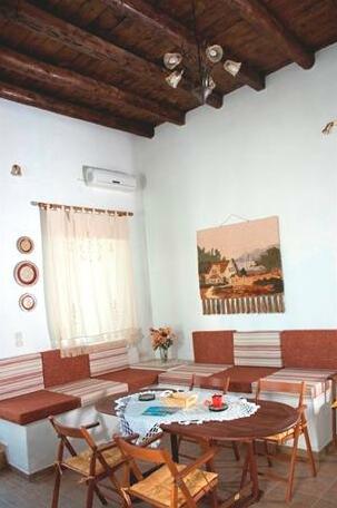 Angelica's Apartments - Photo5