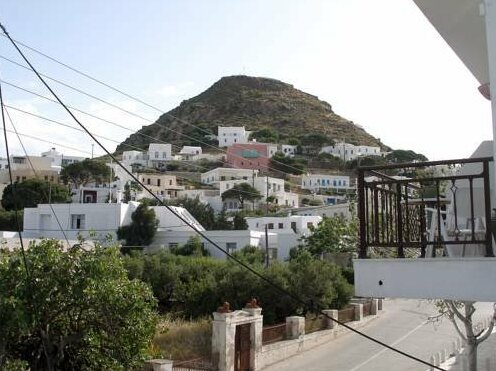 Arethousa Plaka