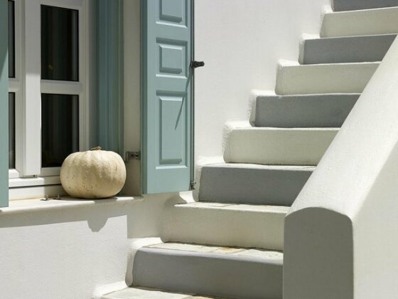 Asterias Boutique Hotel - Photo2