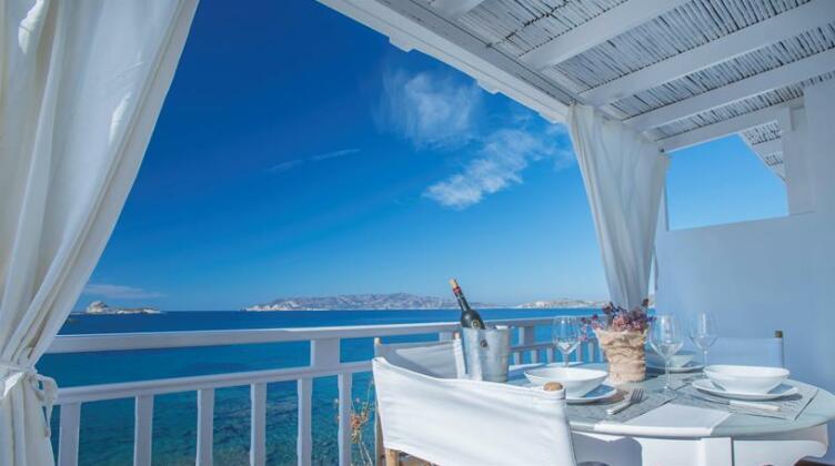 Captain Zeppo's Suites - Photo3