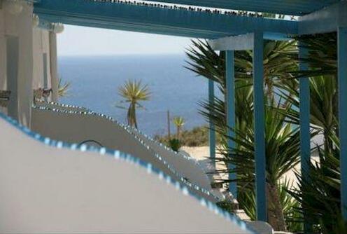 Chrissi Ammos Milos - Photo2