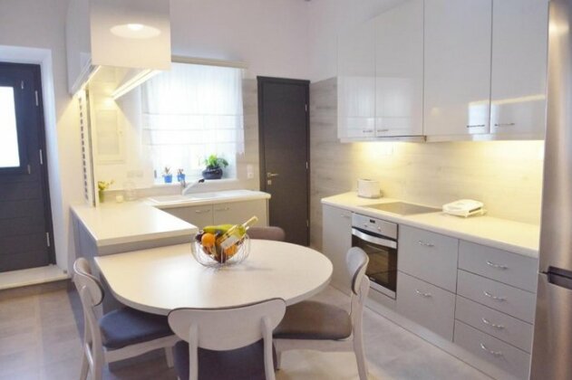 Cristina's Luxury Village House - Photo5