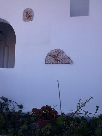 Eleni Apartments Milos - Photo5