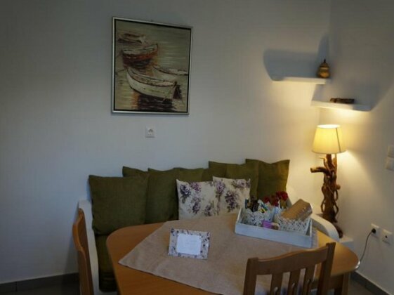 Eleni House - Photo5