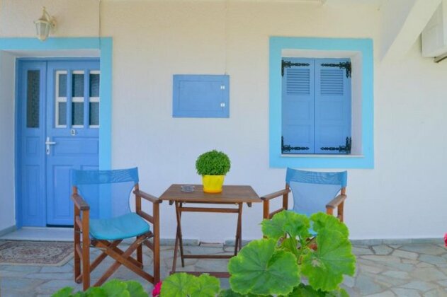 Jimmy's Studios Milos - Photo2