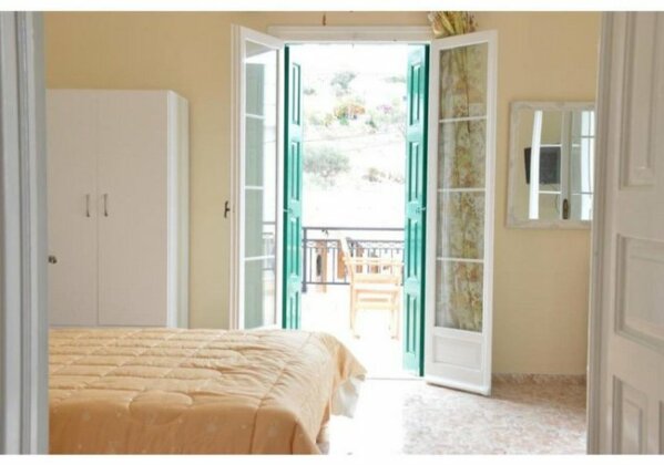 Kardoulis Rooms - Photo3