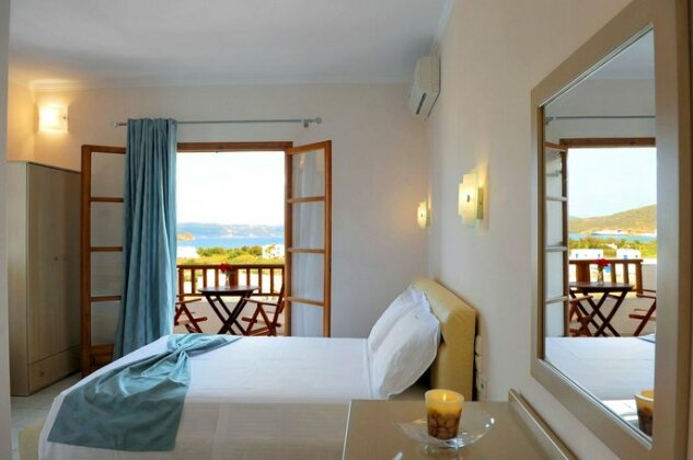 Konstantinos - Photo3