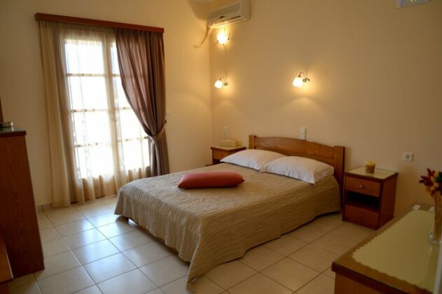 Konstantinos - Photo5