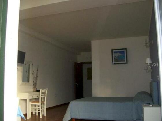Malion Rooms Milos - Photo3