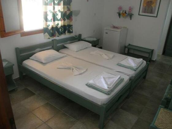 Michalis Studios - Photo5