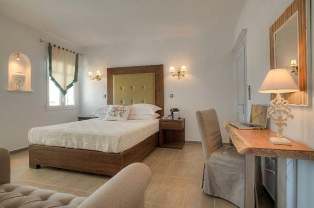 Miland Suites - Photo3