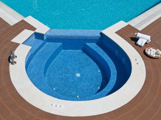 Miland Suites - Photo5