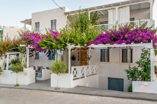 Milos Bay Suites - Photo2