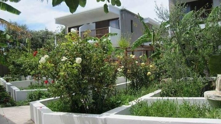 Milos Garden - Photo2