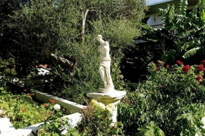 Milos Garden