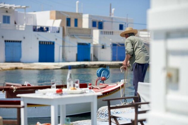 Miramare Luxury Suites Milos - Photo3