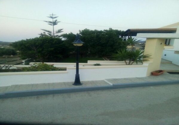 One and Only Villa Adamas - Photo3