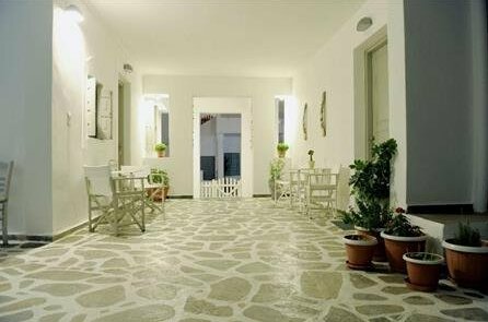 Ostria Hotel - Photo3
