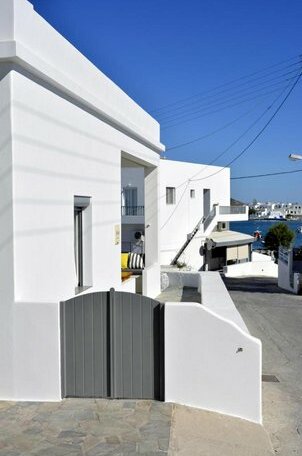 Pier's House at Pollonia - Photo5
