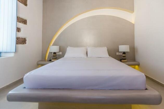 Plaka Suites - Photo4