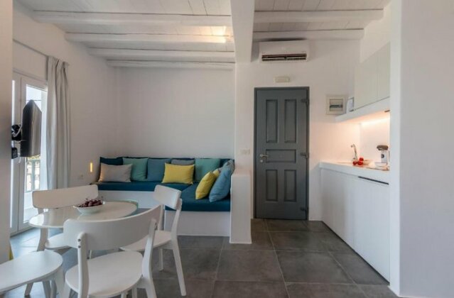 Pollonia Sea View Apartments - Photo4