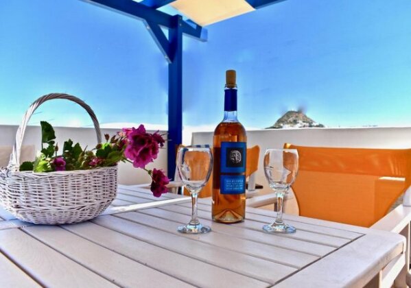 Renas Cycladic House - Photo2