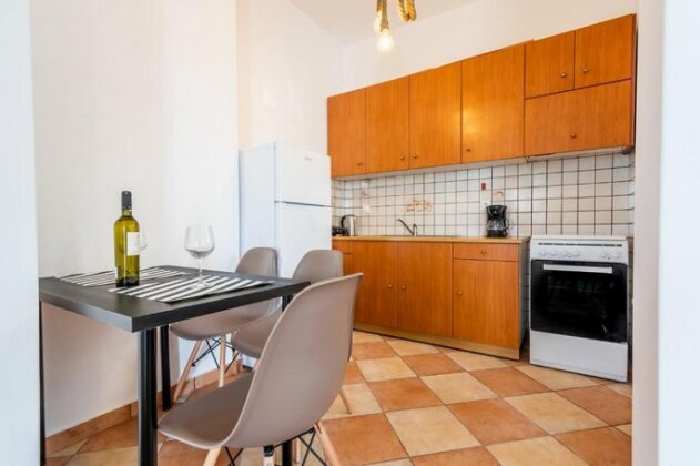 Renovated apartment in the center - Photo3