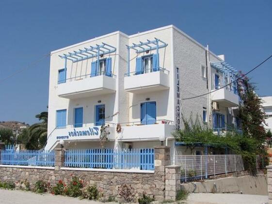Tilemachos Rooms & Studios